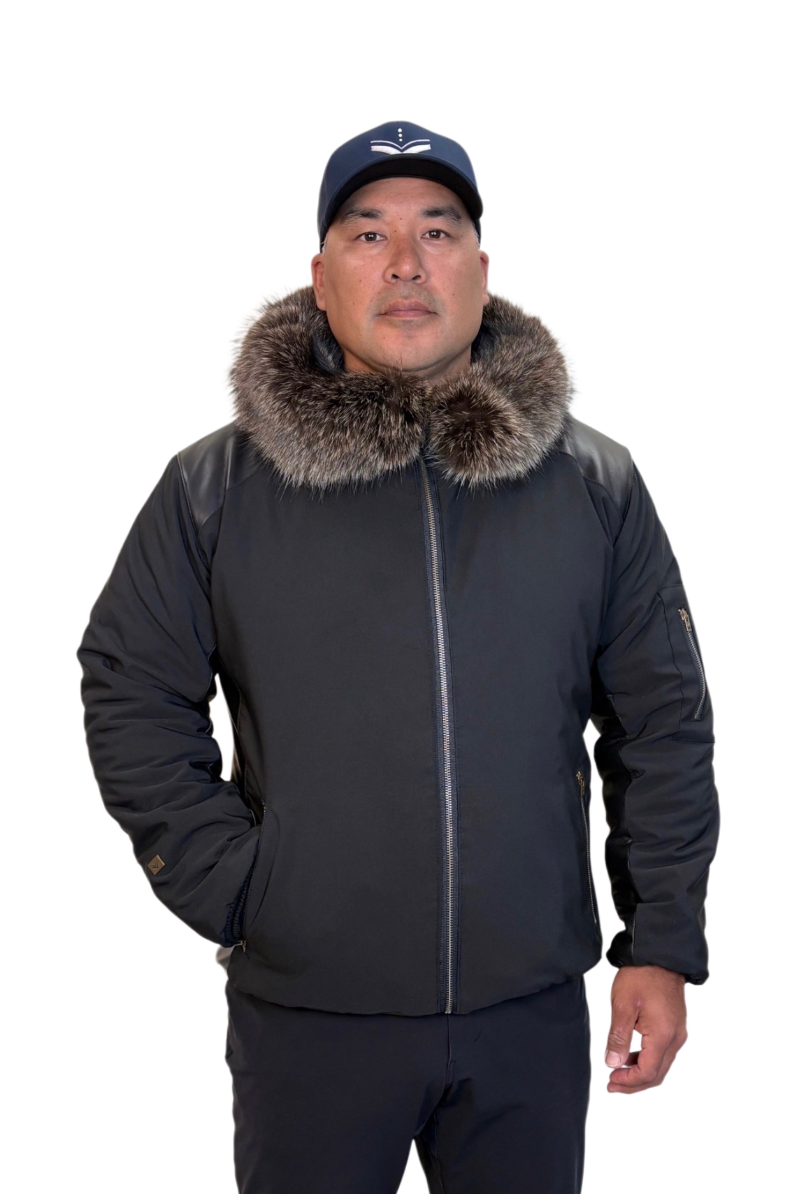 ANGNAUVIK | ᐊᖕᓇᐅᕕᒃ - BLACK-1