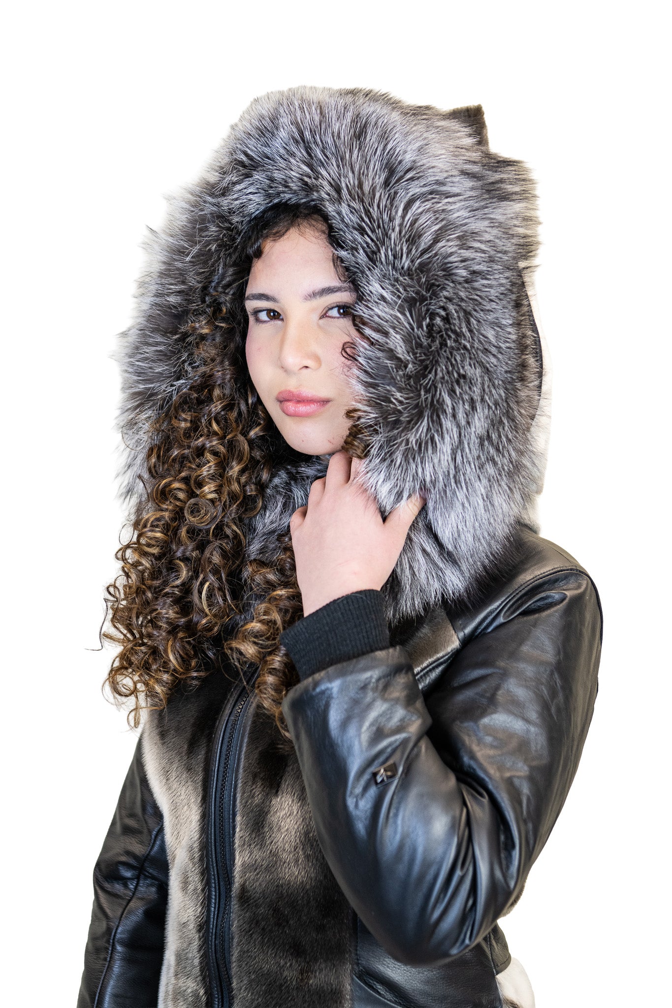 TAVVI 2.0 | ᑕᕝᕕ - NATURAL SEALSKIN-6