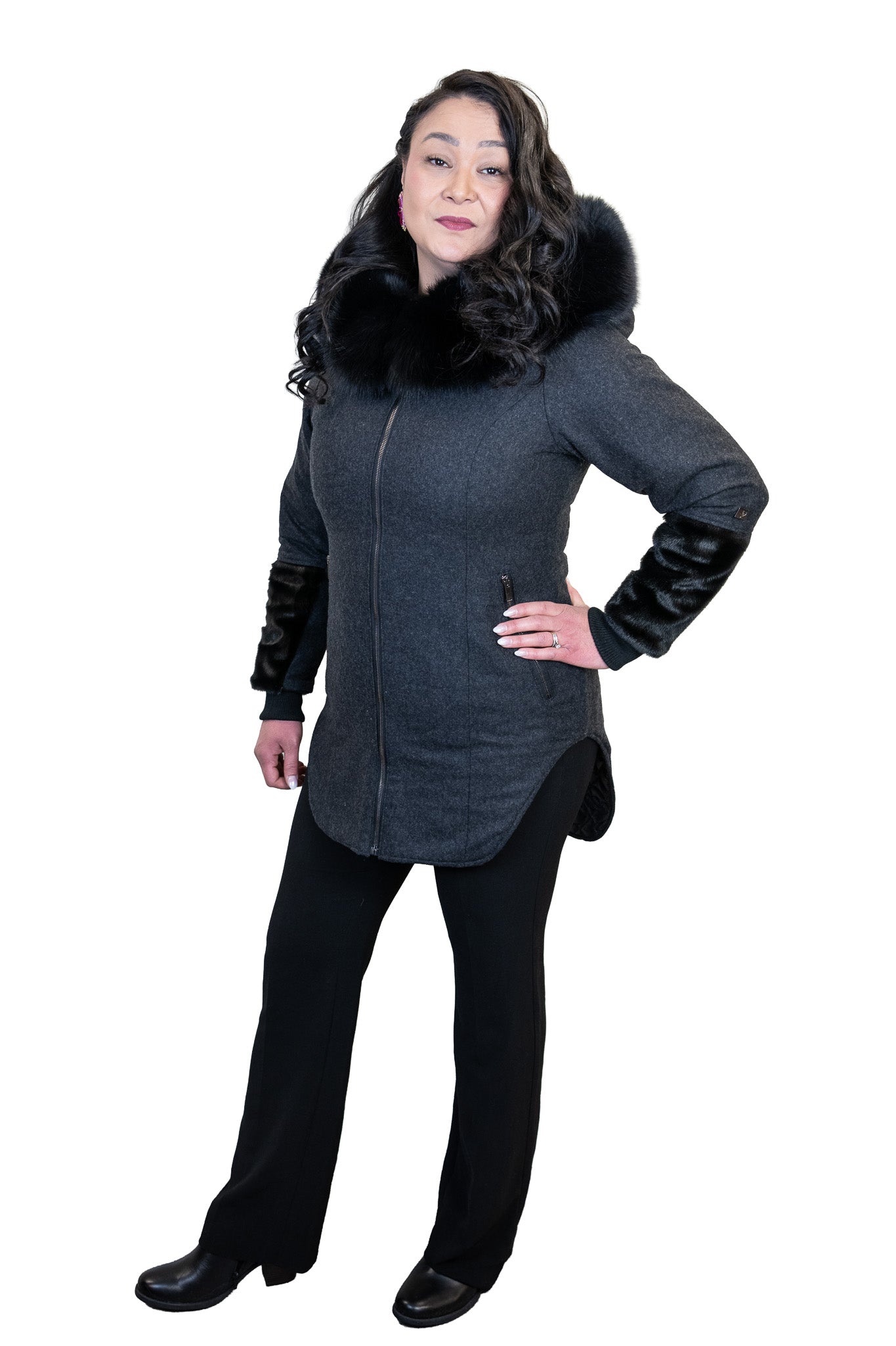 TAVVI | ᑕᕝᕕ - CHARCOAL-4