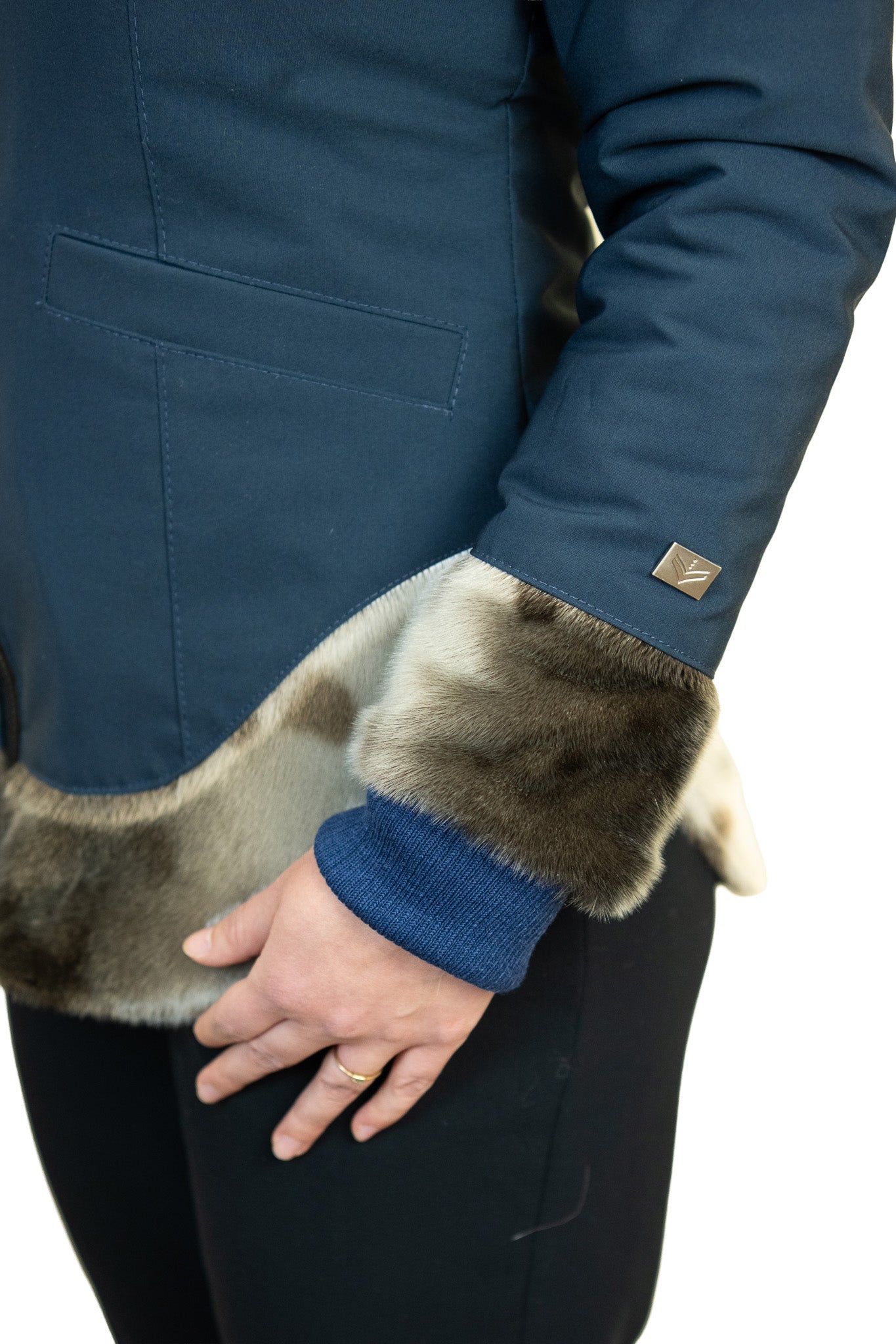 VAF SIGNATURE | ᐊᑎᓕᐅᕈᓯᐊ - NAVY | NATURAL-5