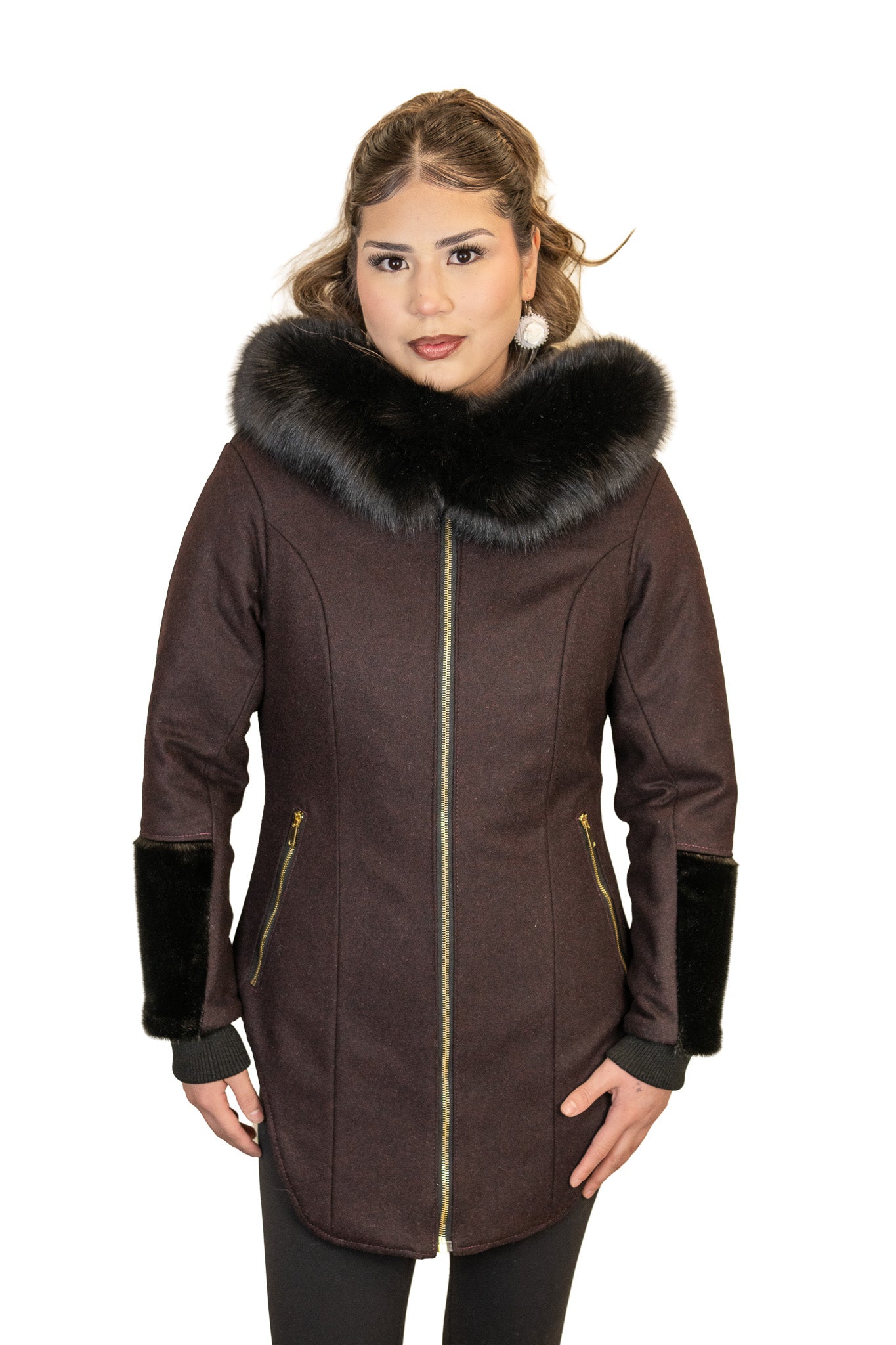 TAVVI | ᑕᕝᕕ - BURGUNDY